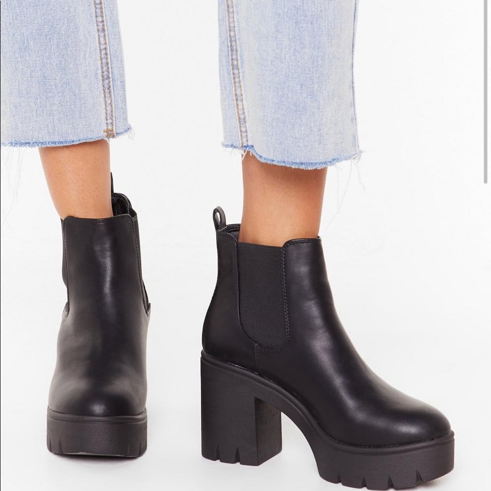Nasty Gal Chunky Heeled Bootie